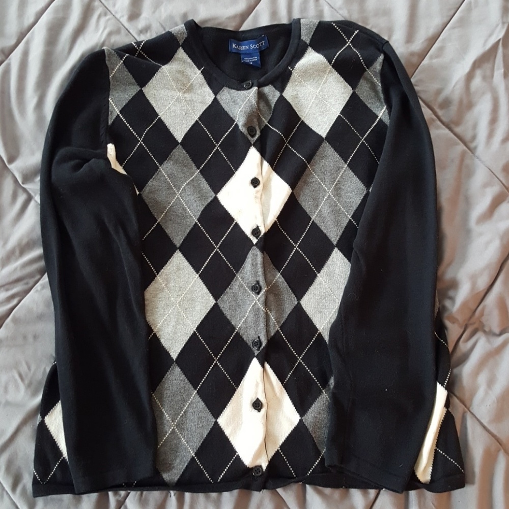 Women's Argyle Sweater M